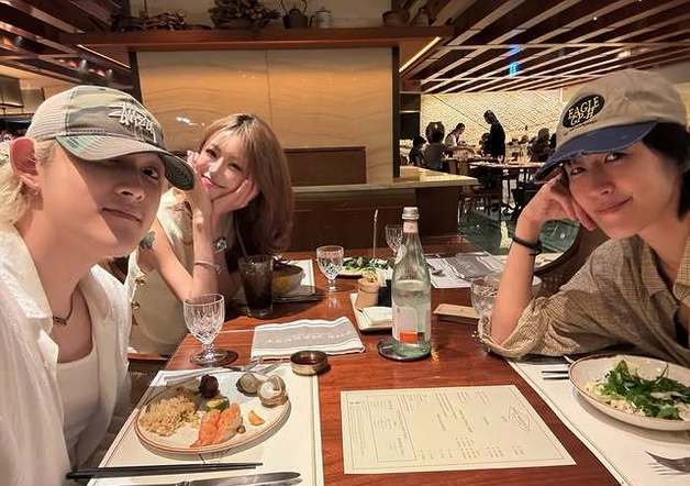 '故최진실 딸' 최준희, 홍진경과 친오빠 최환희 생일 축하 "1등 이모"