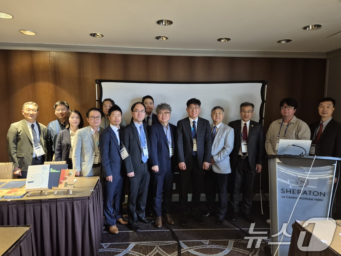 (서울=뉴스1) 이연주 기자 = 과학기술정보통신부는 캐나다 몬트리올에서 지난 1일까지 개최된 2025 한-캐나다 과학기술대회(CkC)에 참석해 재캐나다 한인과학자들과 소통하고 양국 …