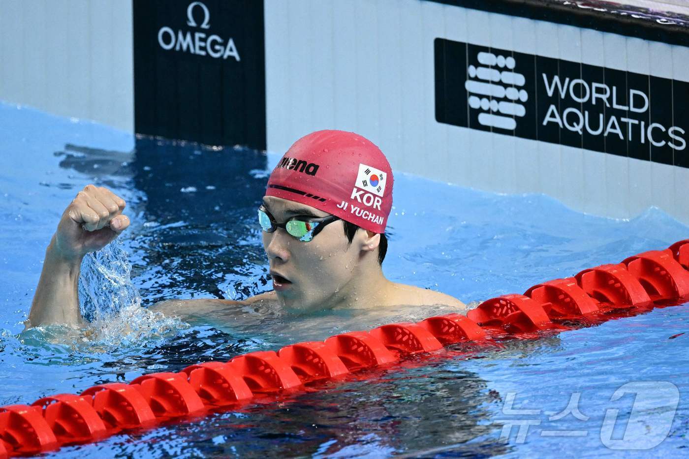 본문 이미지 - 자유형 50m 결선에 오른 지유찬 ⓒ AFP=뉴스1