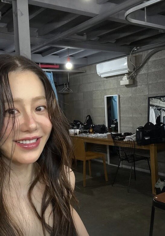 본문 이미지 - 배우 고현정 인스타그램