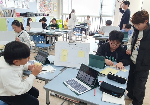 'AI 교과서 축소로 피해' 발행사들, 교육부 상대 행정소송 각하