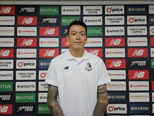 이랜드에서 '행복 축구' 중인 구성윤 "무실점 기록 계속 이어가고파"