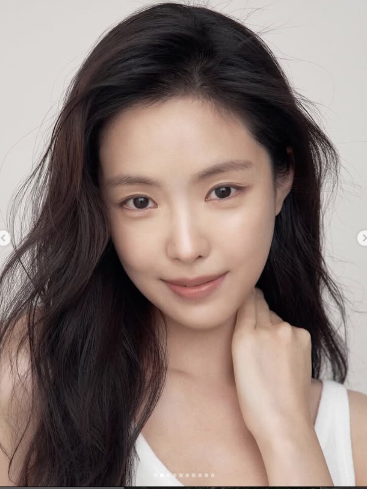 본문 이미지 - 손나은 인스타그램 캡처