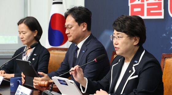 최고위회의 발언하는 김선민 권한대행