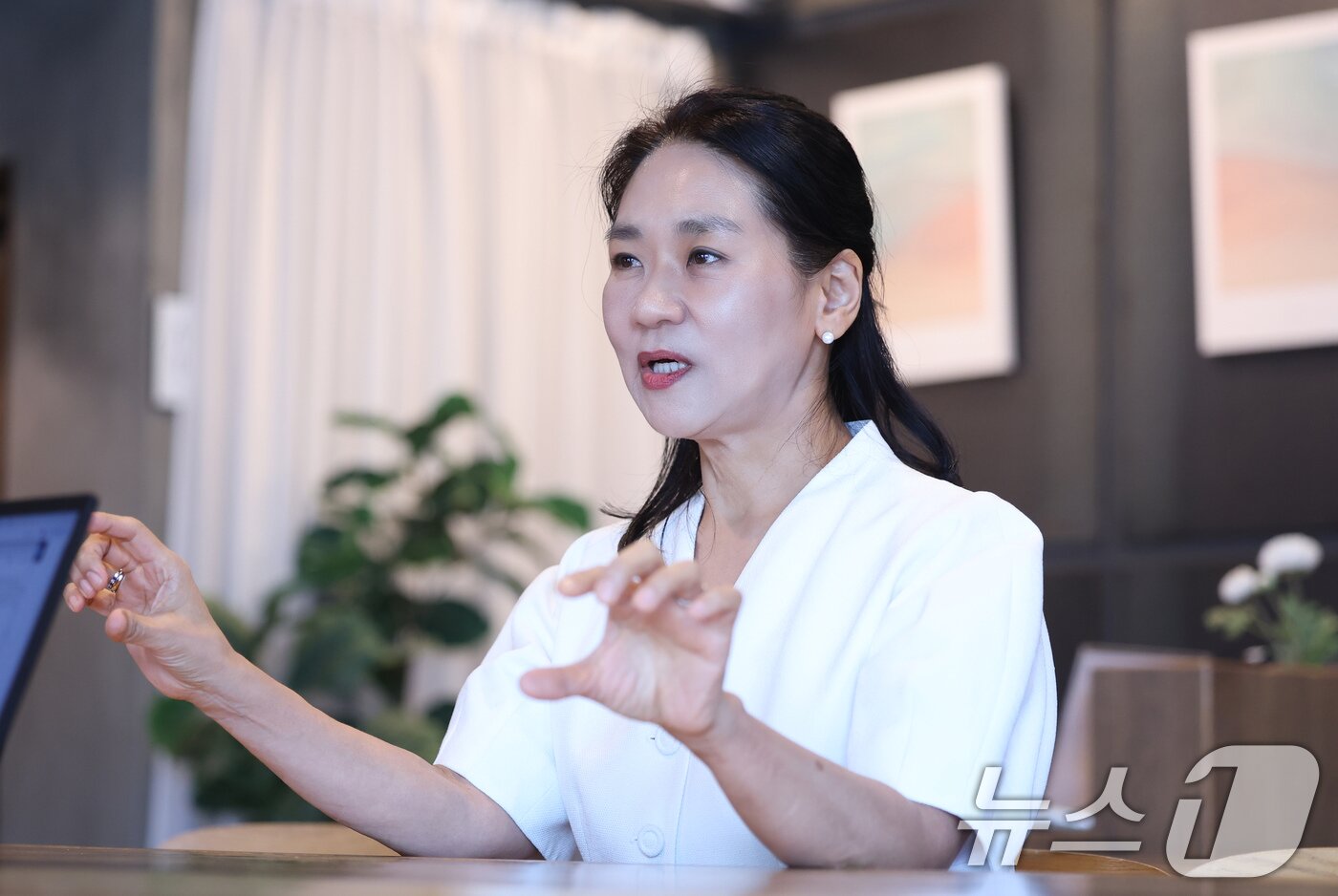 본문 이미지 - 영화 ’악마가 이사왔다' 제작자 강혜정 외유내강 대표 ⓒ News1 박지혜 기자