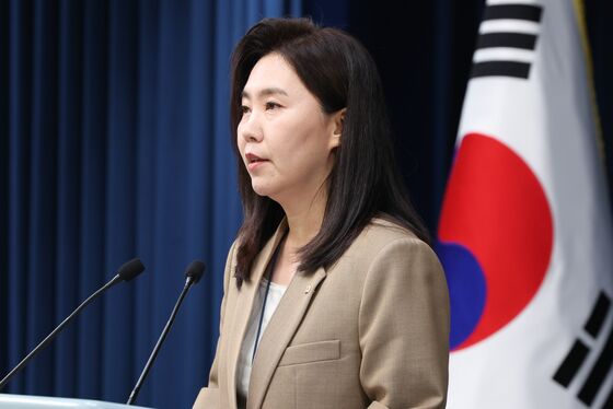 대통령실 "대통합 의지 사면…李 측근 없고 조국도 野 정치인"