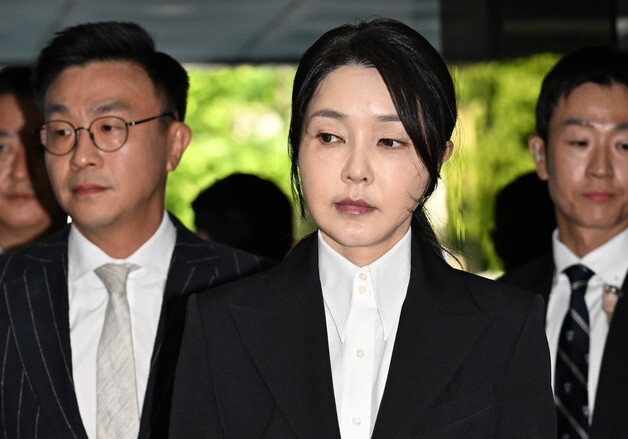 특검, 김건희家 수사 본격화…"유죄 정해놓고 수사 안 해"(종합)
