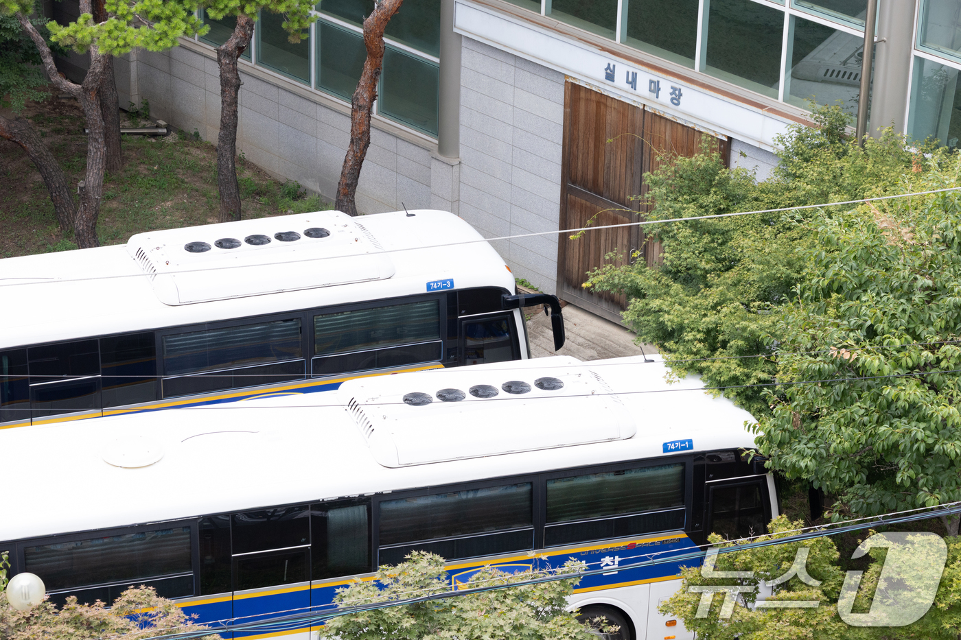 (서울=뉴스1) 이승배 기자 = 정부가 국유지와 노후 공공청사 등을 활용해 청년·서민 대상 공공주택 3만 5000호를 공급한다. 구체적으로 용산 유수지, 종로 복합청사, 천안세관, …