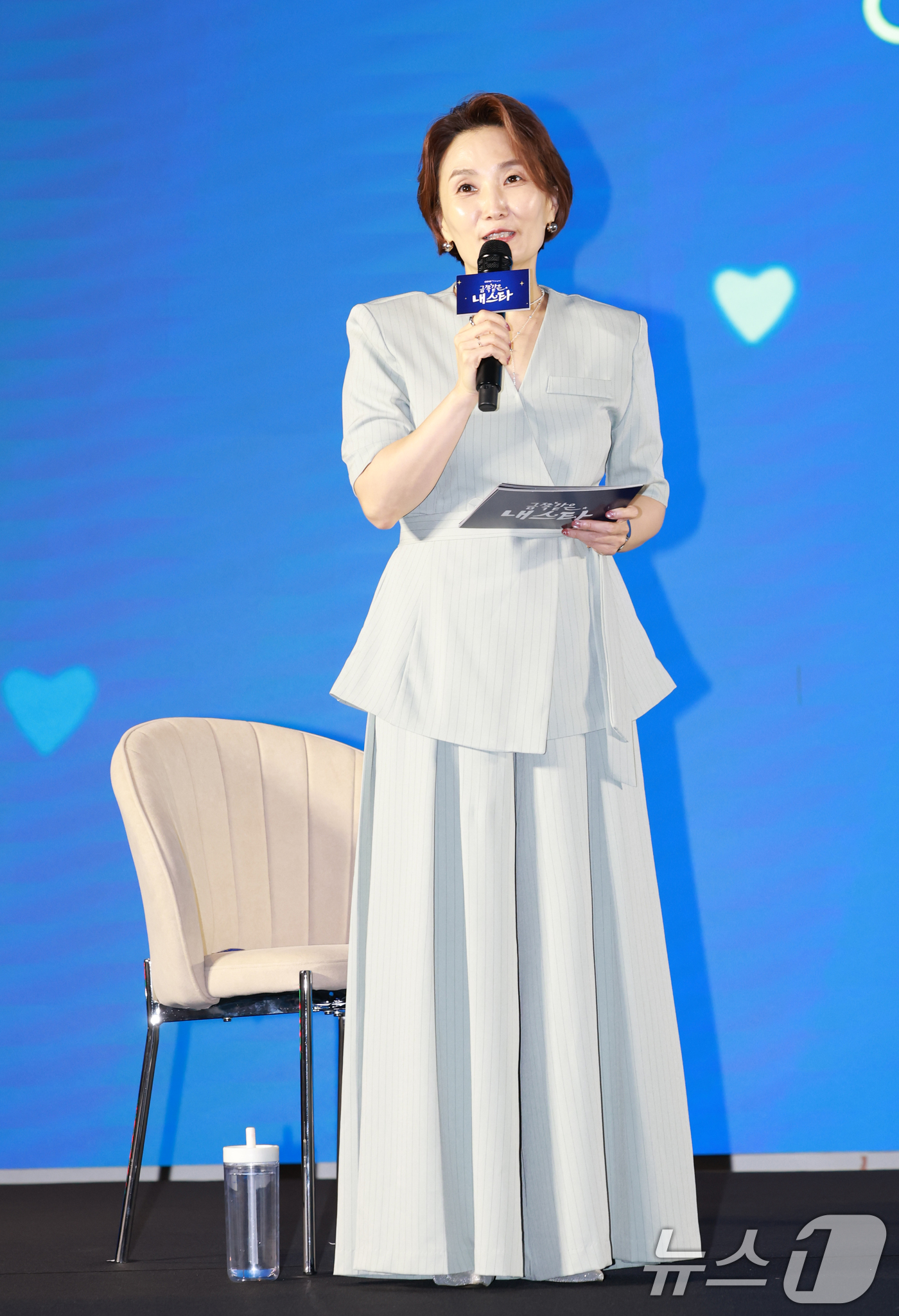 (서울=뉴스1) 권현진 기자 = 방송인 박경림이 12일 오후 서울 구로구 경인로 신도림 디큐브시티 더 세인트에서 열린 지니 TV 오리지널 '금쪽같은 내 스타'(극본 박지하/ 연출 …