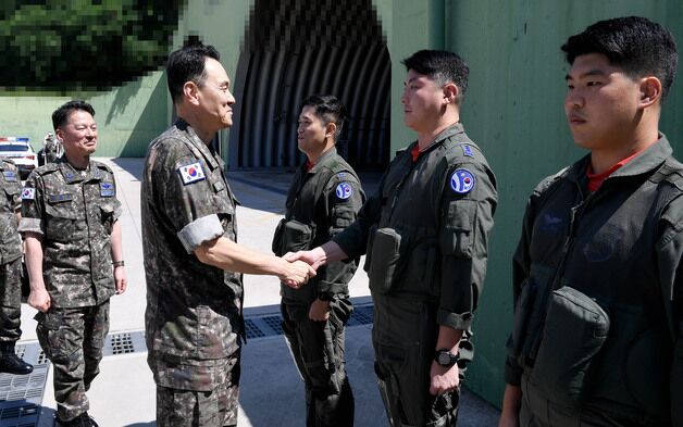 합참의장, 10전비 방문…"UFS 빌미 적 도발에 즉각 대응"