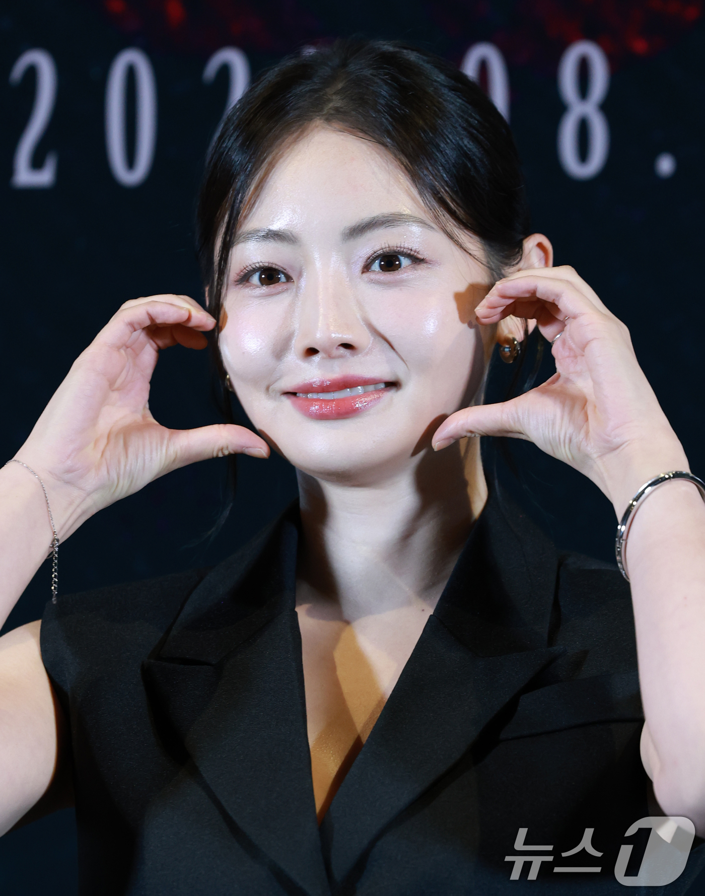 (서울=뉴스1) 권현진 기자 = 배우 곽수진이 12일 오후 서울 용산구 CGV용산아이파크몰에서 열린 영화 '검은 령'(감독 김현준) 언론배급시사회 및 기자간담회에 참석하고 있다.‘ …