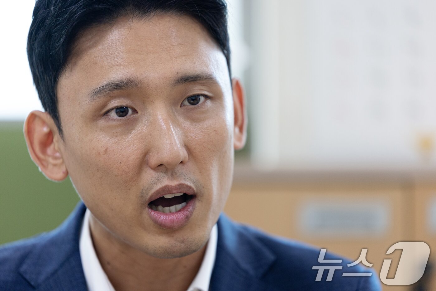 본문 이미지 - 박순기 서울경찰청 풍속단속계장이 12일 서울 동대문구 사무실에서 뉴스1과 인터뷰하고 있다. ⓒ News1 이승배 기자