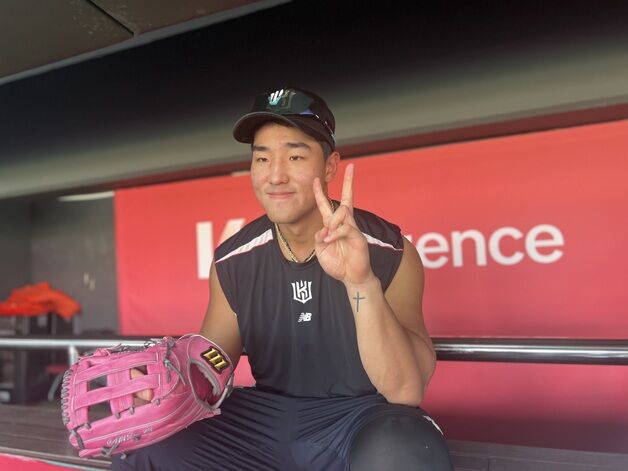 'KBO리그 7월 MVP' KT 안현민 "제가 폰세를 이겼다고요?"