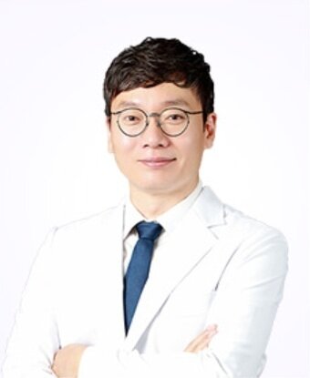 본문 이미지 - 김석중 24시 센트럴동물메디컬센터 대표원장 ⓒ 뉴스1