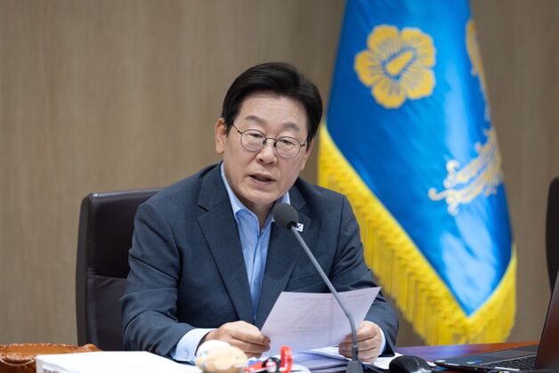 李대통령 "국가재정 역할 해야…씨앗 한 됫박 빌려 한 가마 수확"