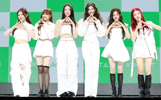 앳하트 "데뷔곡 너무 좋아…타이틀로 하게 돼 행복" [N현장]