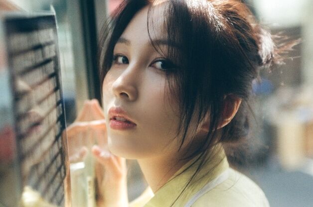 권진아, 13일 신곡 '화이트 와인' 발표…청량 러브 송