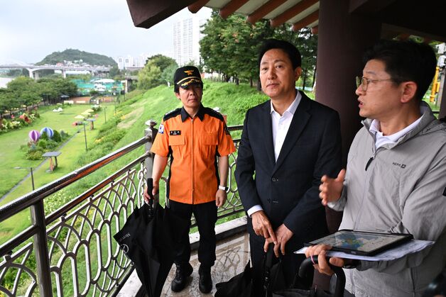 [동정] 오세훈, 수도권 호우경보에 중랑천 긴급 점검