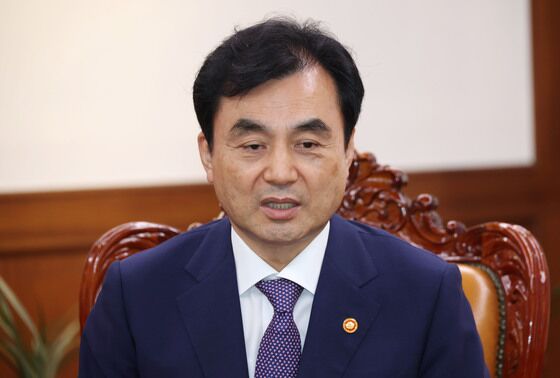 국방부, 비상계엄 '신상필벌' 위해 부대별 사실관계 확인 착수