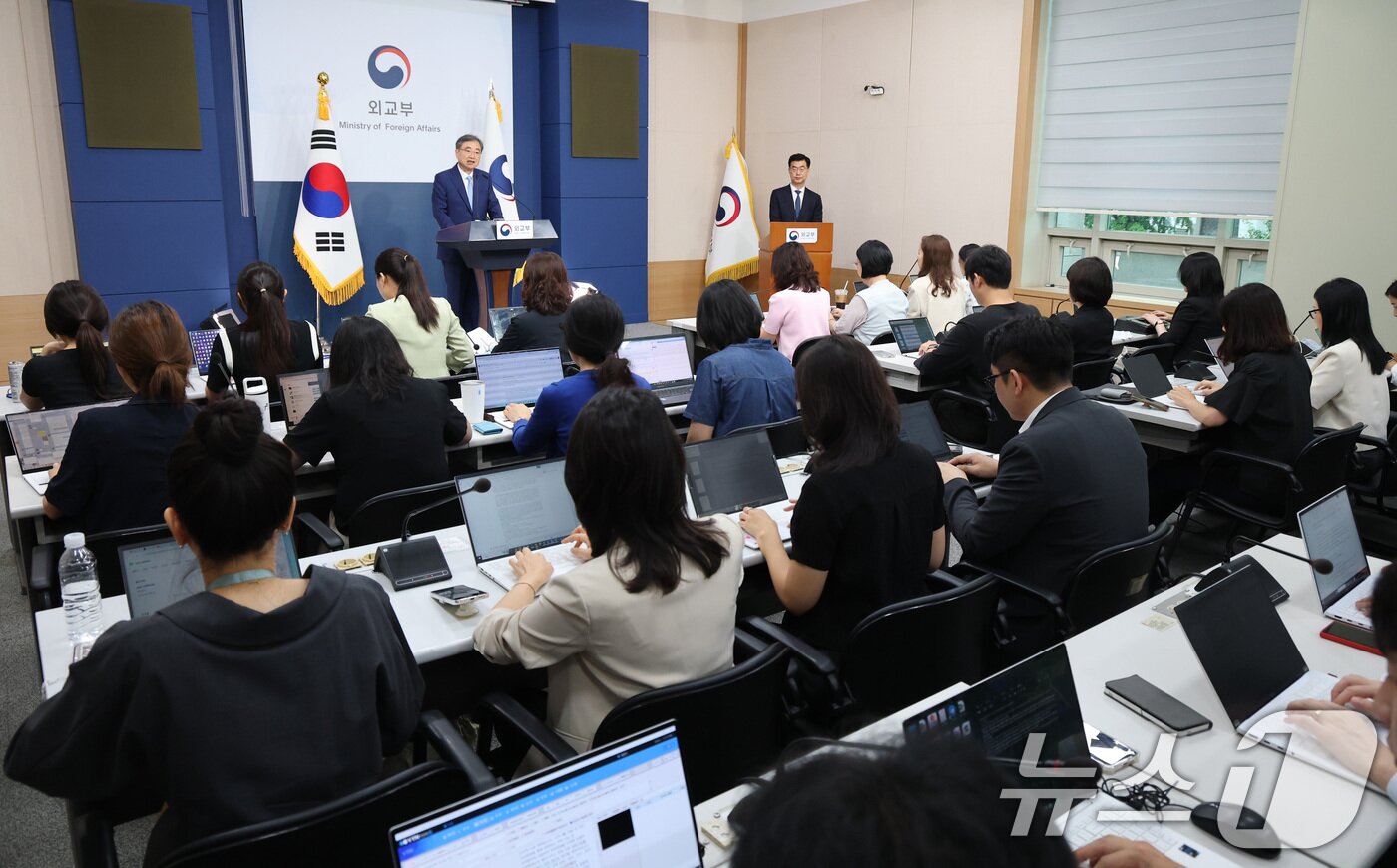 본문 이미지 - 조현 외교부 장관이 14일 오전 서울 종로구 외교부 청사에서 내신 기자단 브리핑을 하고 있다. 2025.8.14/뉴스1 ⓒ News1 임세영 기자