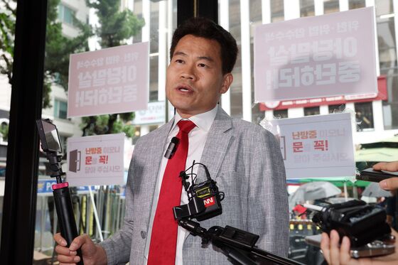 국힘 "전한길 경징계, 지도부도 수용할 수밖에 없다"