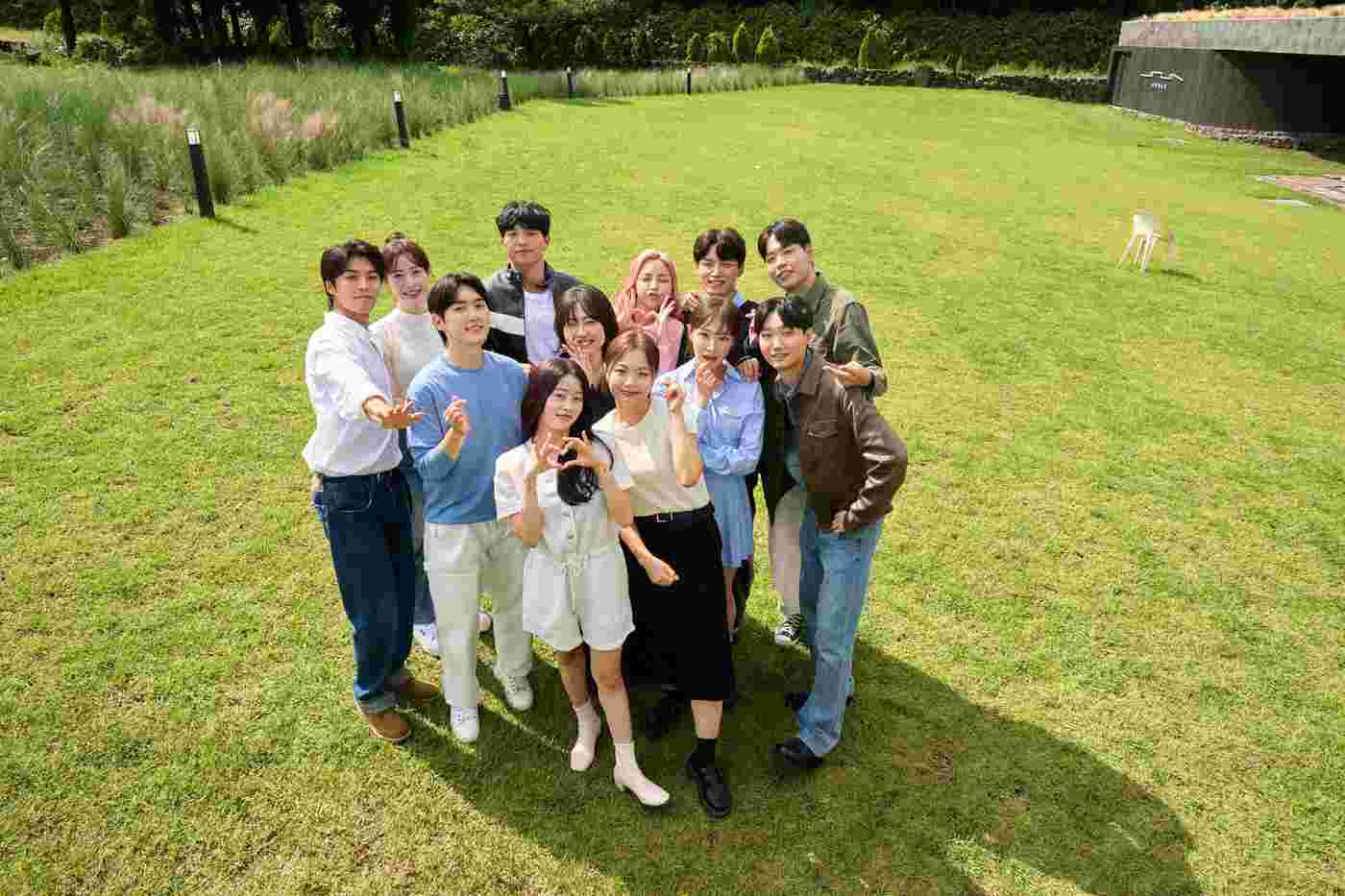 본문 이미지 - '모태솔로지만 연애는 하고 싶어'/ 넷플릭스 제공