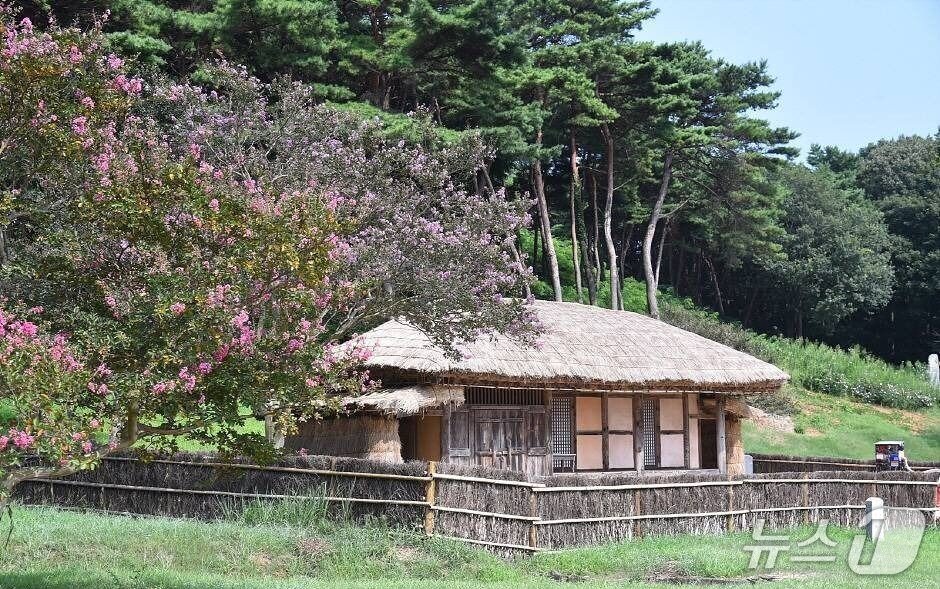 본문 이미지 - 만해 한용운 생가지&#40;한국관광공사 제공&#41;