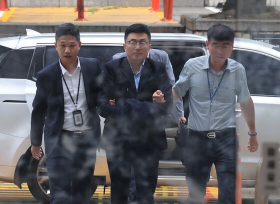 '김건희 집사' 김예성 구속영장 심문 출석…'묵묵부답' 법정행