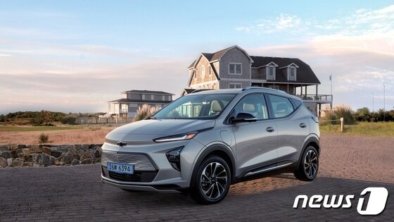 본문 이미지 - 쉐보레 소형 전기 스포츠유틸리티차&#40;SUV&#41; &#39;볼트 EUV&#39;의 모습&lt;자료사진&gt;&#40;한국GM 제공.재판매 및 DB 금지&#41;.