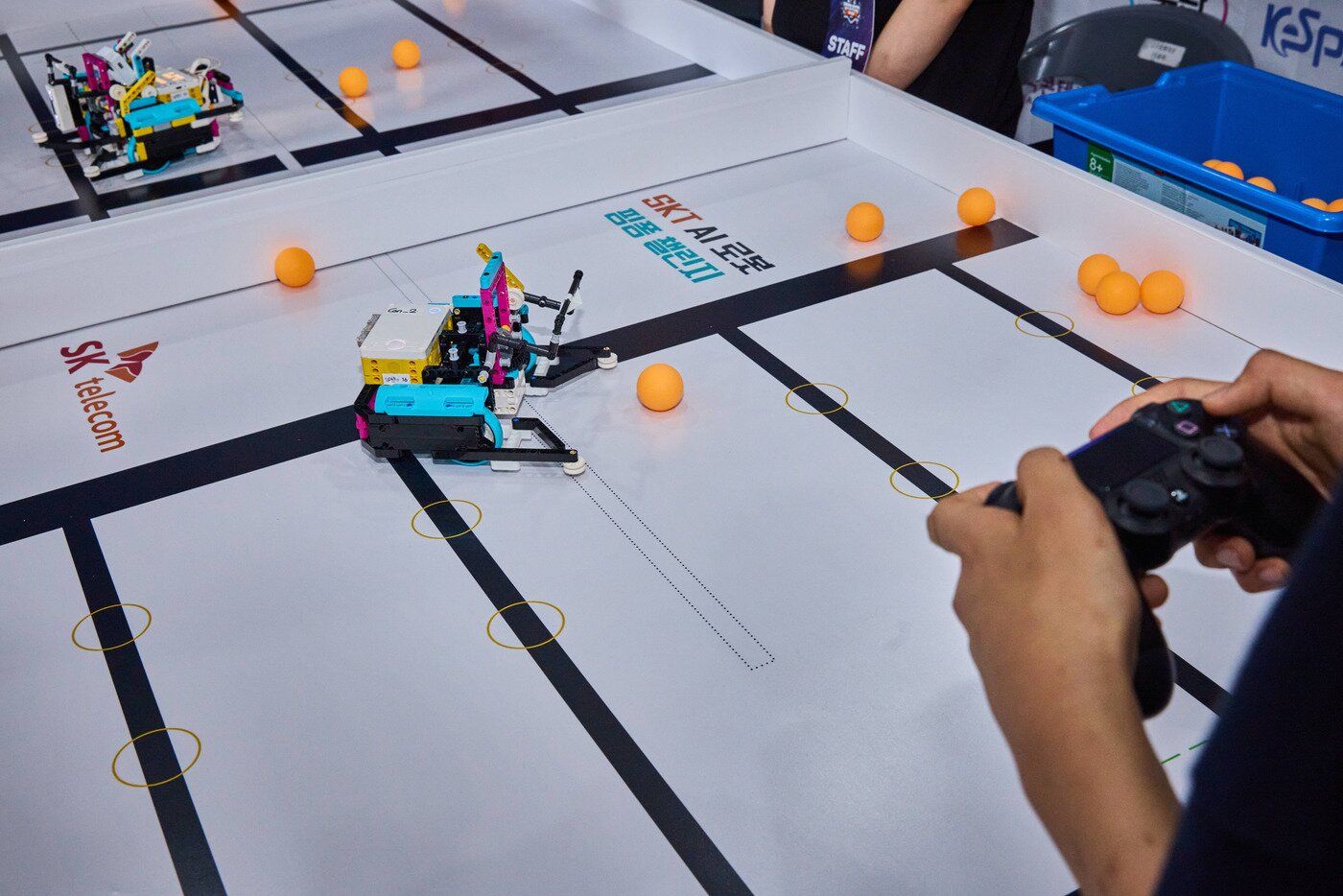 본문 이미지 - 'SKT AI 놀이터' 부스 현장 (SKT 제공)