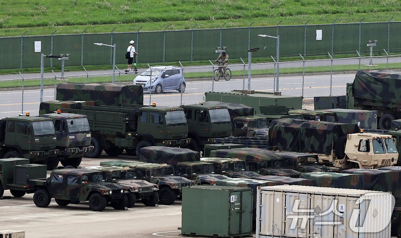 Military vehicles are parked at Camp Humphreys, a U.S. military base in Pyeongtaek, Gyeonggi Province, South Korea, on August 17, a day before the start of joint U.S.-South Korea military exercises Ulchi Freedom Shield &#40;UFS&#41;. 2025.8.17 / News1