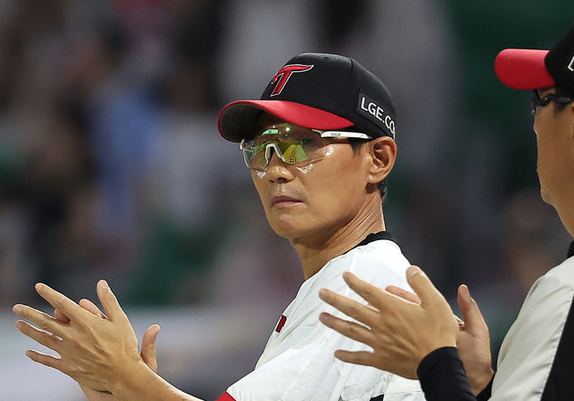 LG, 4경기 만에 시즌 첫승…KT는 한화 잡고 개막 4연승(종합)