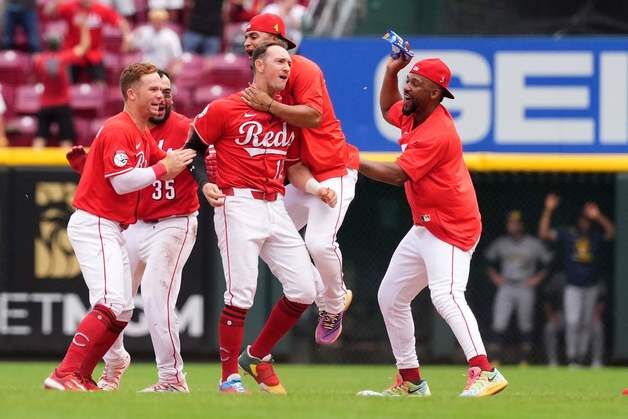 MLB 밀워키, 15연승 무산…연장 접전 끝 신시내티에 2-3 패