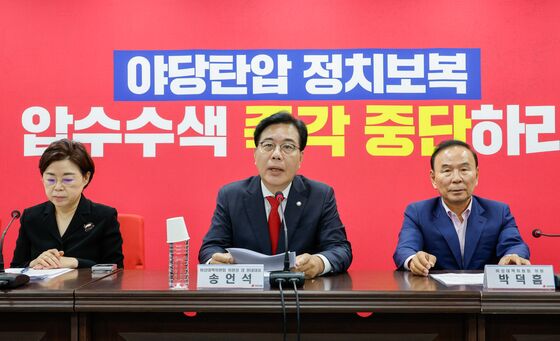 특검 2차 압색…국힘 "국민 사찰" 민주 "내란 마무리 안됐다"