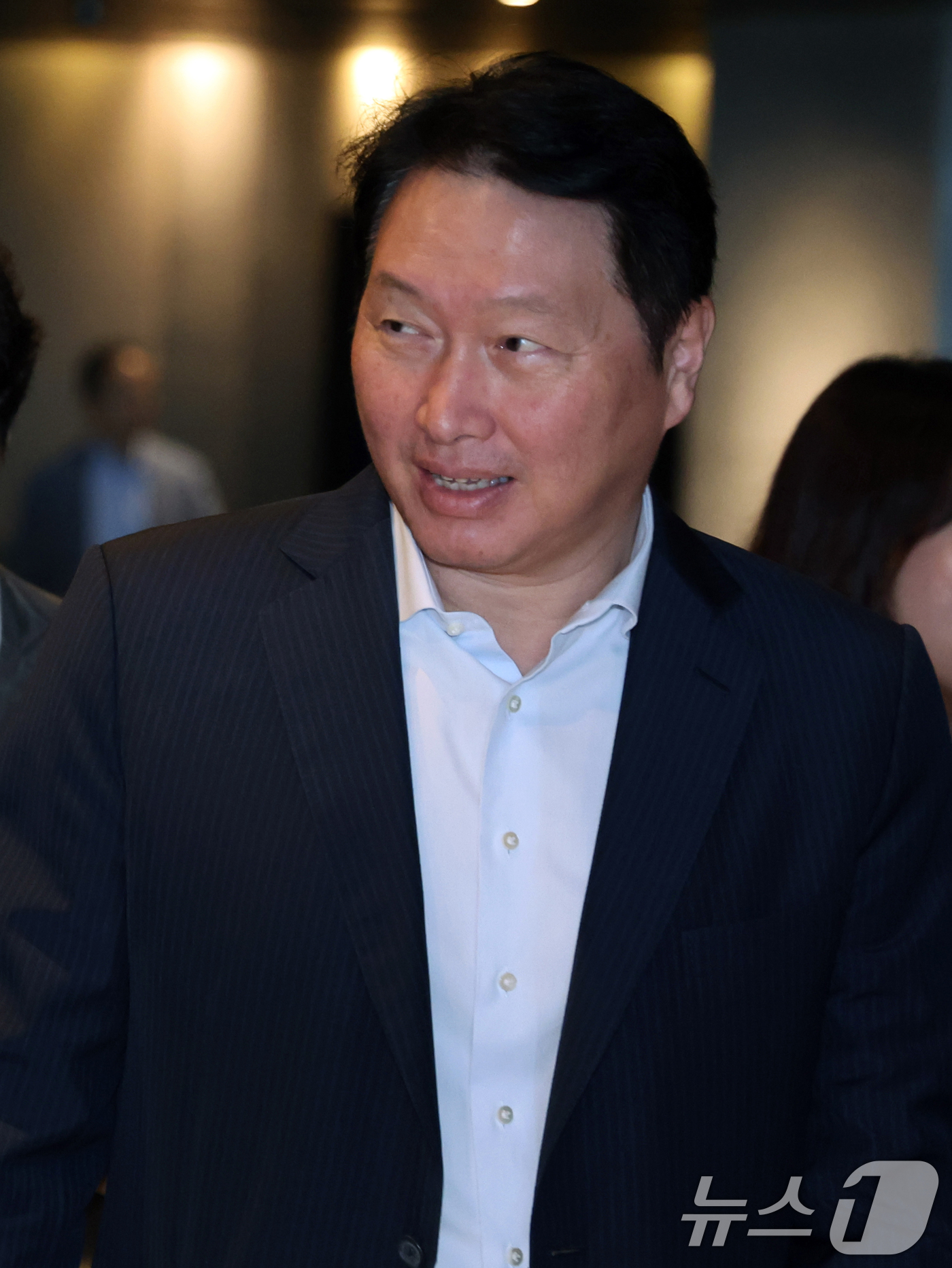 (서울=뉴스1) 황기선 기자 = 최태원 SK그룹 회장이 18일 오전 서울 광진구 워커힐 호텔에서 열린 '이천포럼 2025'에 참석하고 있다.  2025.8.18/뉴스1