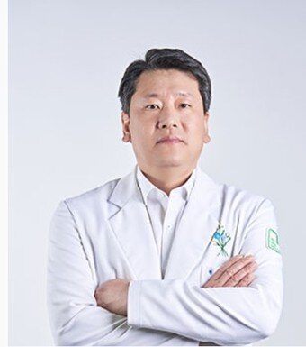 본문 이미지 - 박철 로얄동물메디컬센터 내과·치과 원장·줄기세포치료센터장 ⓒ 뉴스1