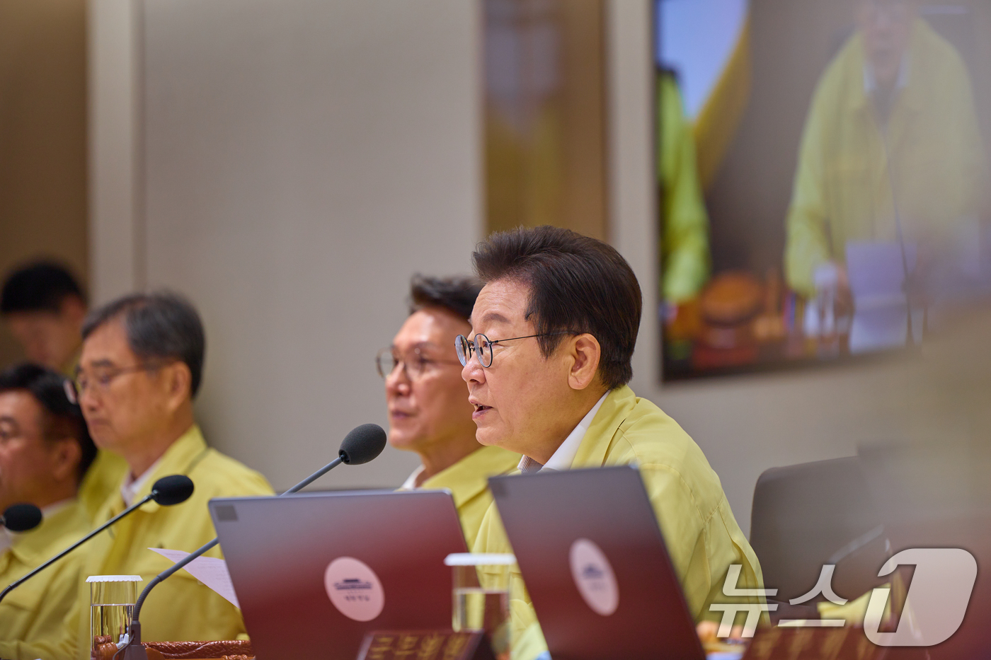 (서울=뉴스1) 허경 기자 = 이재명 대통령이 18일 서울 용산 대통령실 청사에서 열린 제37회 국무회의에서 발언하고 있다. (대통령실 제공. 재판매 및 DB 금지) 2025.8. …