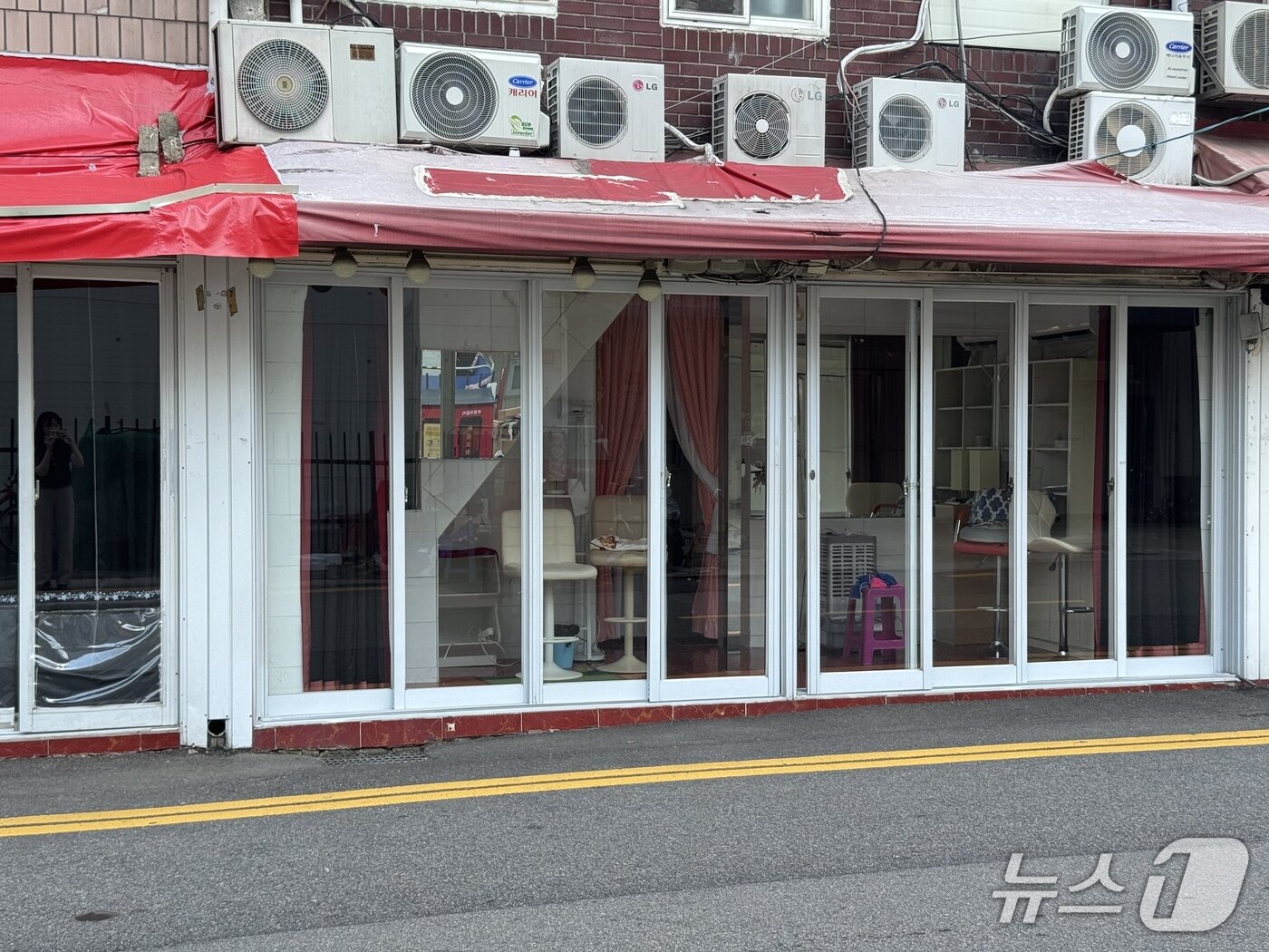 본문 이미지 - 18일 서울 영등포구 성매매 집결지의 모습. 2025.8.18/뉴스1 ⓒ News1 송송이 기자