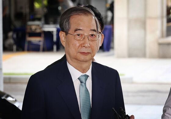 '내란 공모 의혹' 피의자로 소환된 한덕수…특검, 구속영장 '만지작'