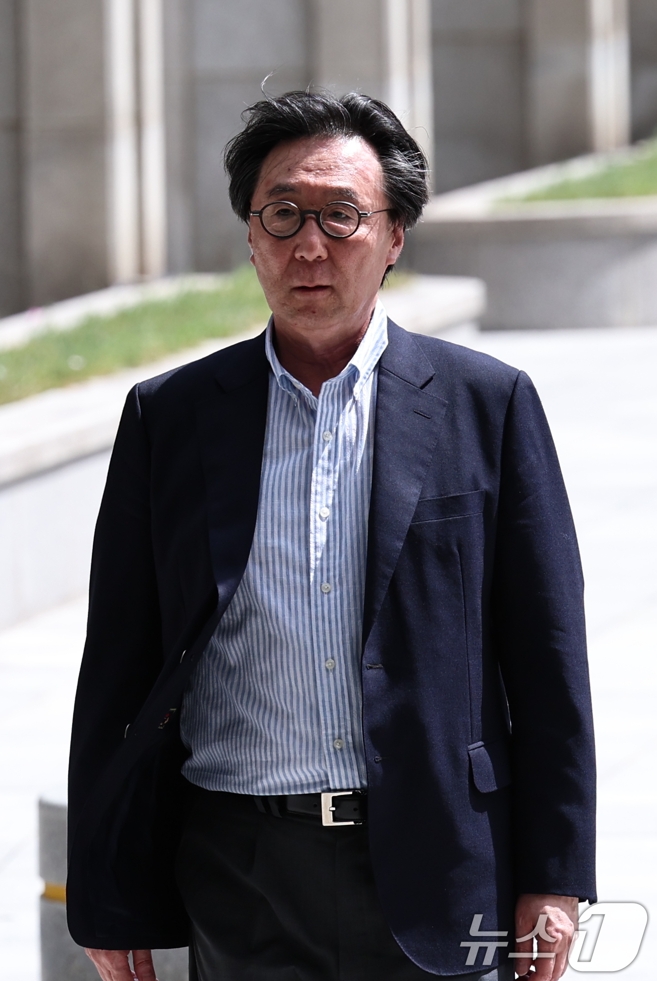 (서울=뉴스1) 구윤성 기자 = 장호진 전 대통령실 외교안보특별보좌관이 19일 오후 서초동 서울고등검찰청에 마련된 내란특별검사팀 사무실에 출석하고 있다. 2025.8.19/뉴스1