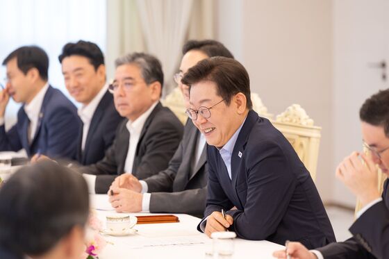 첫 방일 앞둔 李 대통령, '비핵화 3단계·위안부 합의 존중' 천명