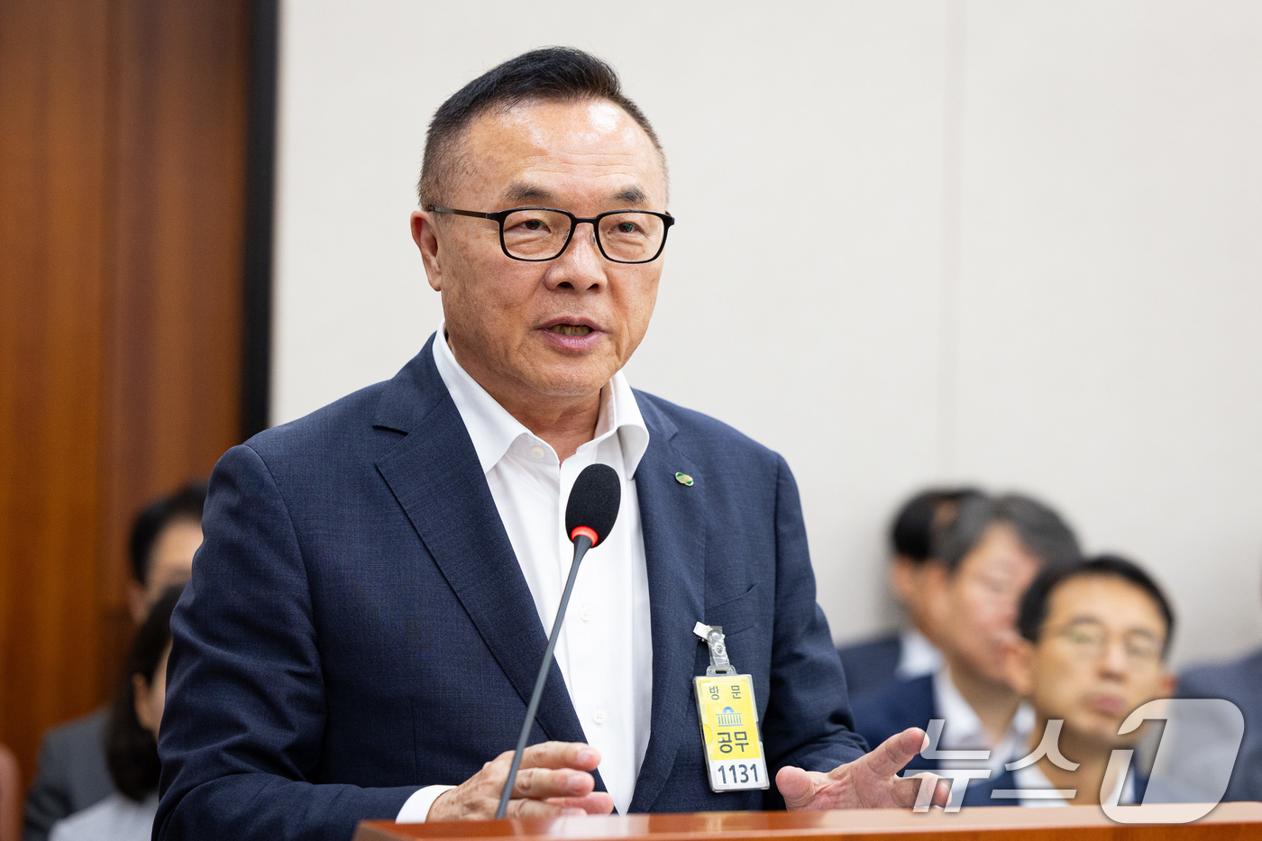 (서울=뉴스1) 유승관 기자 = 황주호 한국수력원자력 사장이 19일 서울 여의도 국회에서 열린 제428회 국회(임시회) 산업통상자원중소벤처기업위원회 제2차 전체회의에 출석해 의원 …