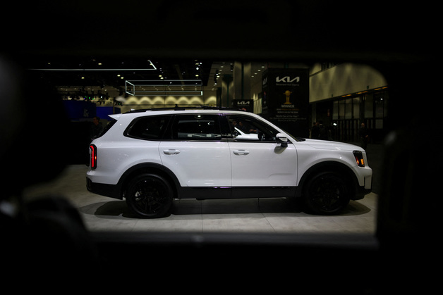 [IR] 기아, 작년 美 관세 비용 3조 이상…"4Q 관세 인하 효과 없어"