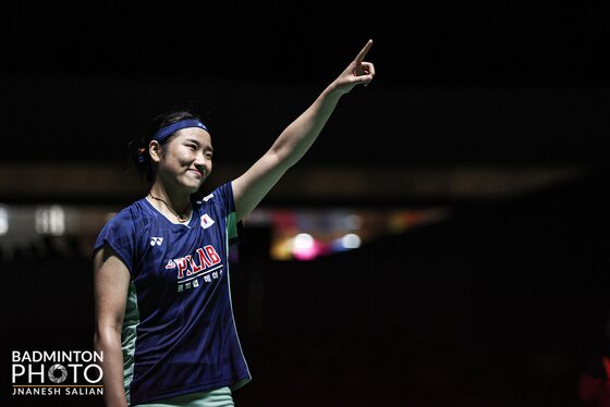 본문 이미지 - 정상에 오르는 것보다 더 어려운 정상을 지키는 길에 들어선 안세영. 그는 노력이 최선의 길이라 믿고 있다. &#40;대한배드민턴협회 제공&#41;