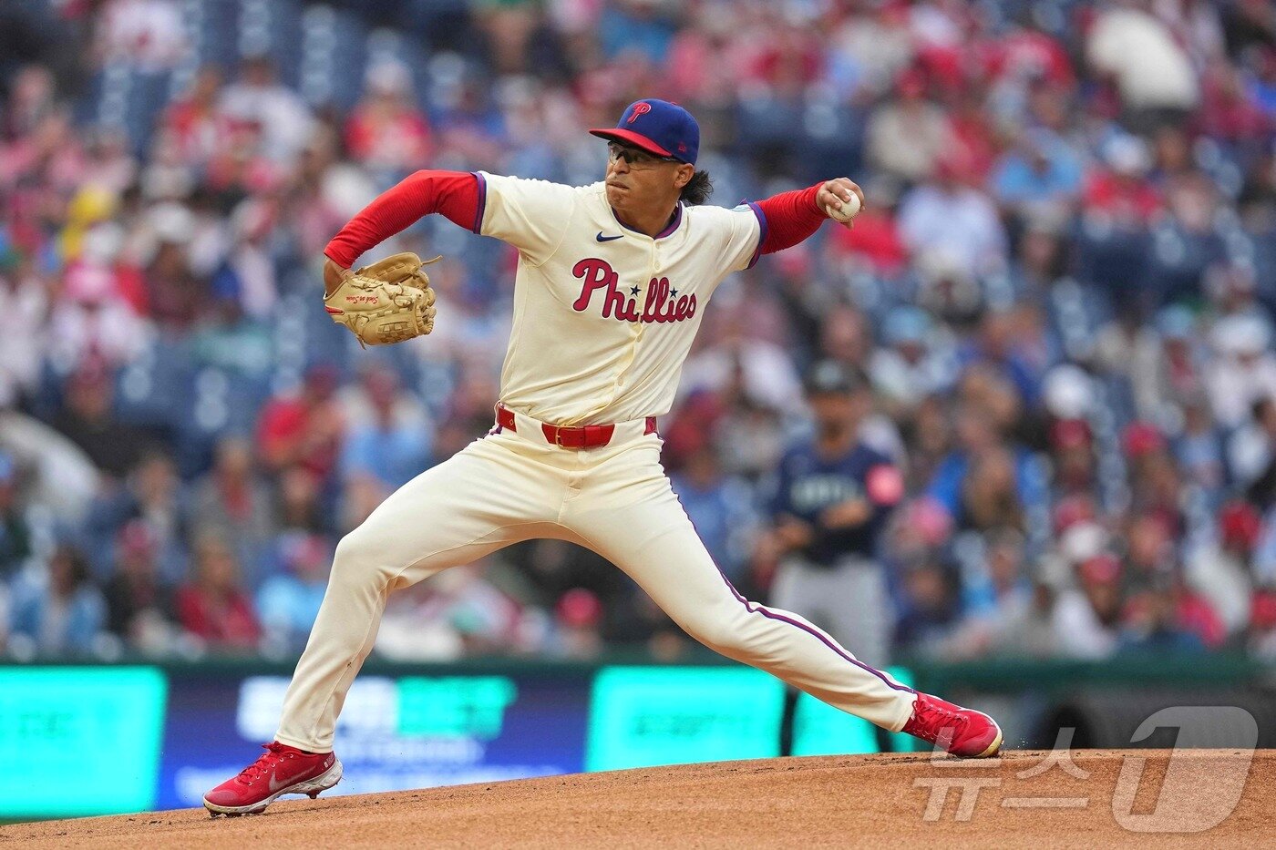 본문 이미지 - MLB 필라델피아 투수 헤수스 루자르도. ⓒ AFP=뉴스1