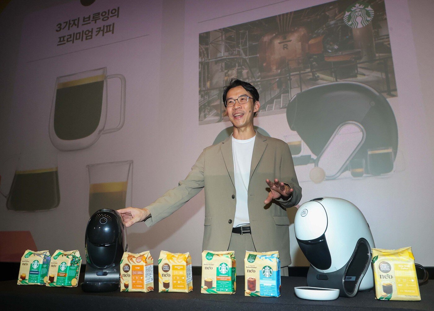 본문 이미지 - 네슬레코리아 신제품 출시 기자 간담회_아피왓 이리야피차트 커피사업부 부문장.(네슬레코리아 제공)