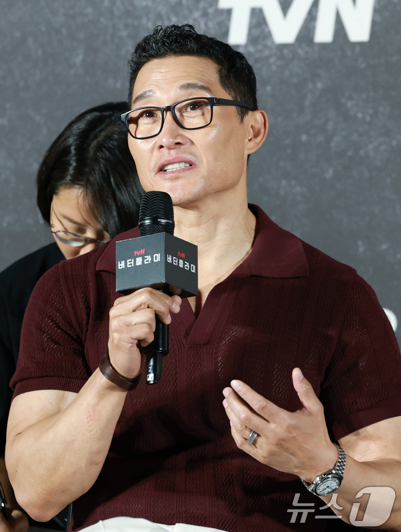 (서울=뉴스1) 권현진 기자 = 배우 김지훈이 21일 오전 서울 용산구 CGV용산아이파크몰에서 열린 아마존 프라임비디오 '버터플라이' 기자간담회에 참석해 취재진 질문에 답하고 있다 …