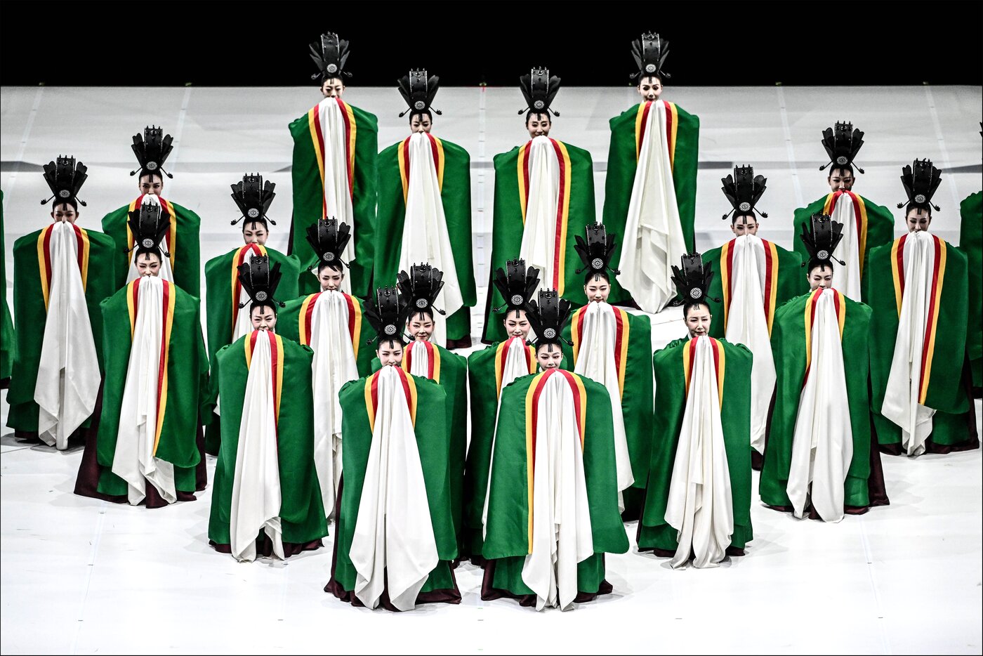 본문 이미지 - 서울시무용단 &#39;일무&#39; 공연사진&#40;세종문화회관 제공&#41;