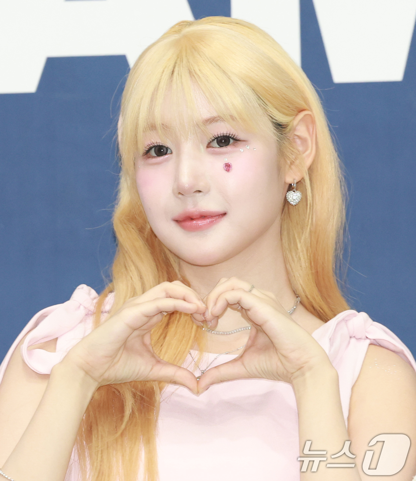 (서울=뉴스1) 권현진 기자 = 피프티피프티 예원이 21일 오후 서울 송파구 잠실 실내체육관에서 열린 '2025 케이 월드 드림 어워즈( K-WORLD DREAM AWARDS 20 …