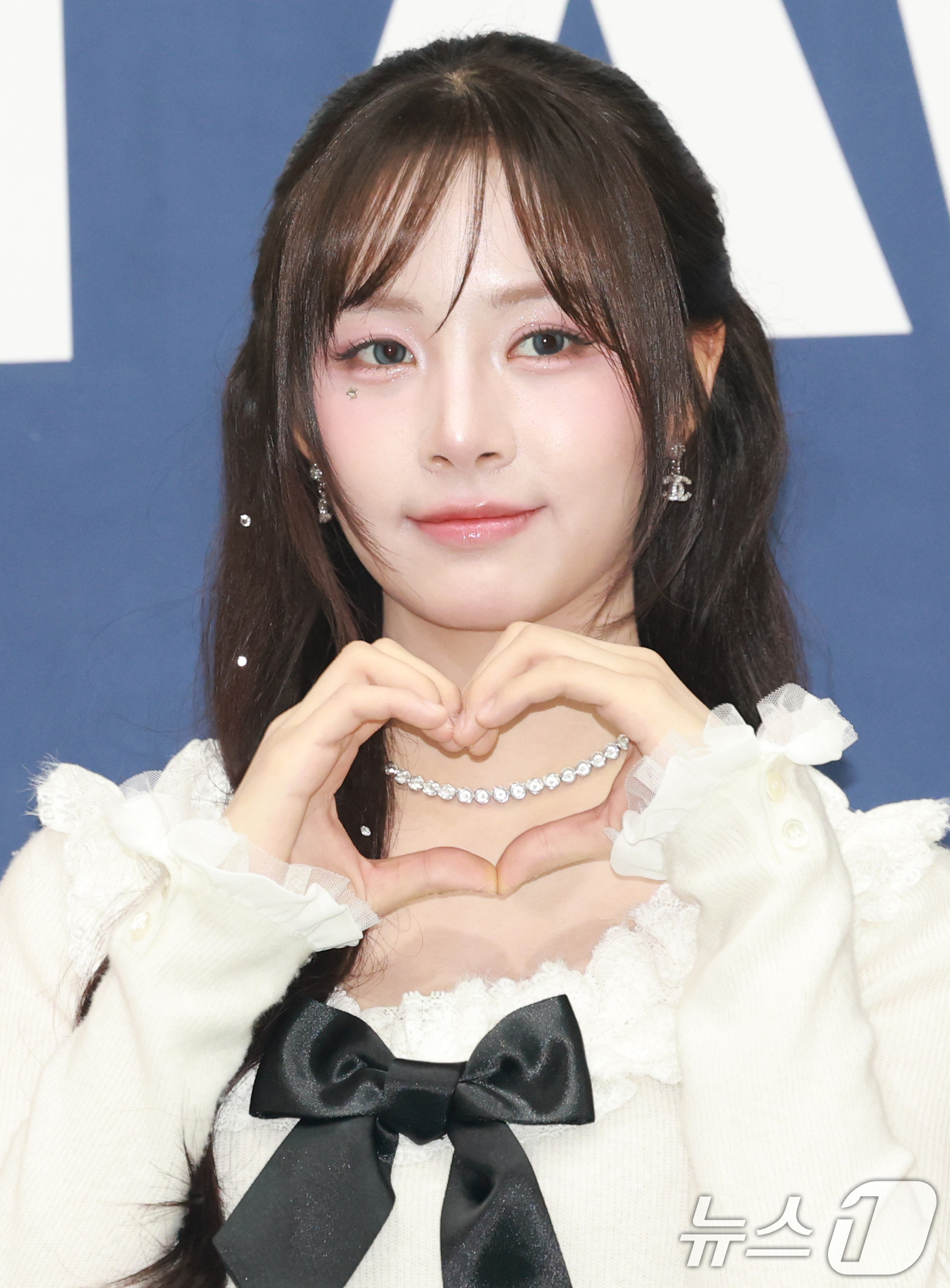 (서울=뉴스1) 권현진 기자 = 피프티피프티 하나가 21일 오후 서울 송파구 잠실 실내체육관에서 열린 '2025 케이 월드 드림 어워즈( K-WORLD DREAM AWARDS 20 …